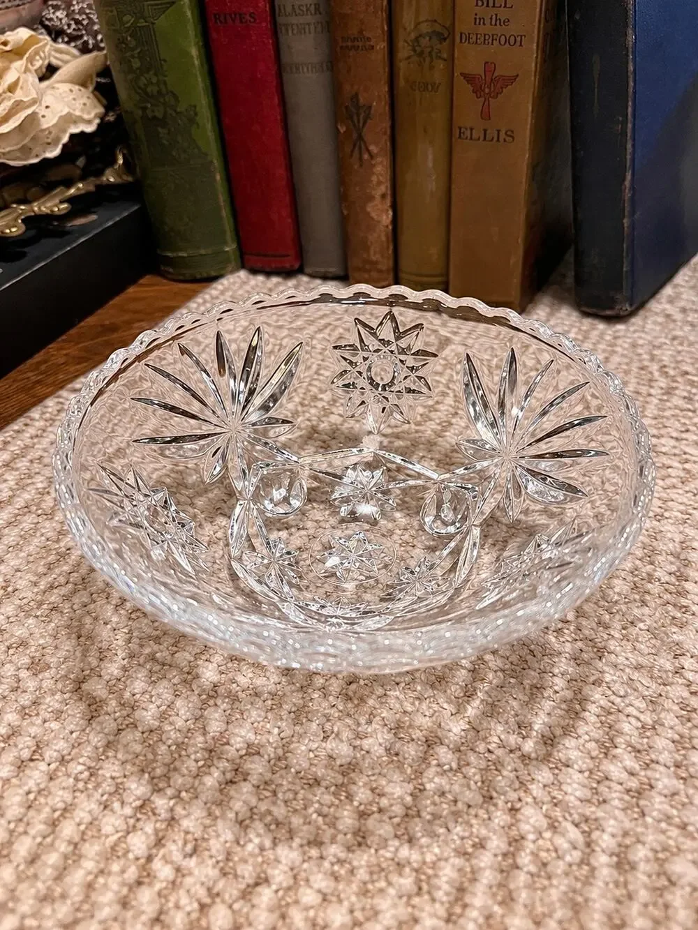 Vintage - Anchor Hocking Glass Footed Bowl